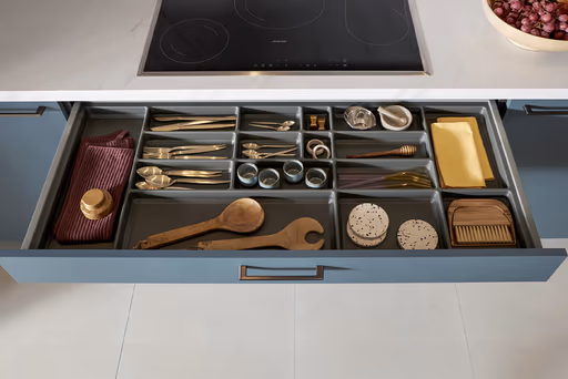 Contur Matera Design Inselküche Stahlblau